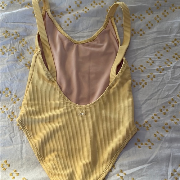 Yellow Ribbed Swimsuit - Picture 3 of 6